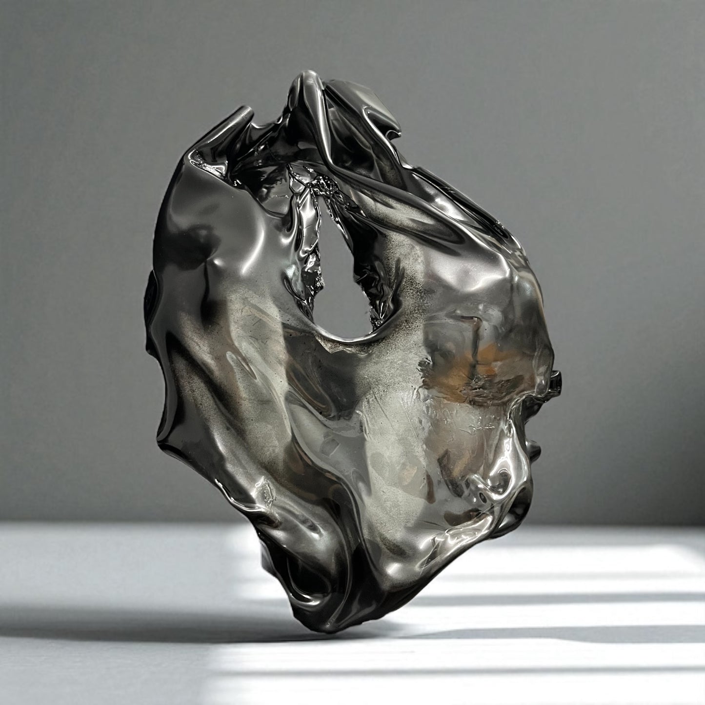 at-tāj al-aswad- التاج الأسود